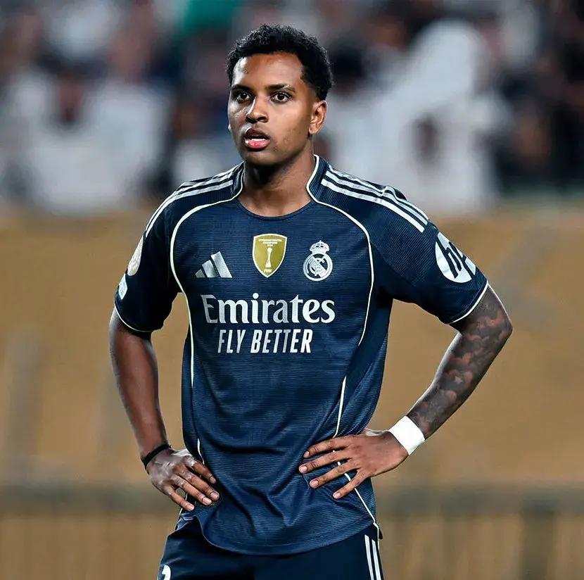 赛前葡超焦点战,比利亚雷亚尔完成体检,引发热议,赛季目标并未改变的简单介绍 赛前葡超焦点战,比利亚雷亚尔完成体检,引发热议,赛季目标并未改变的简单介绍